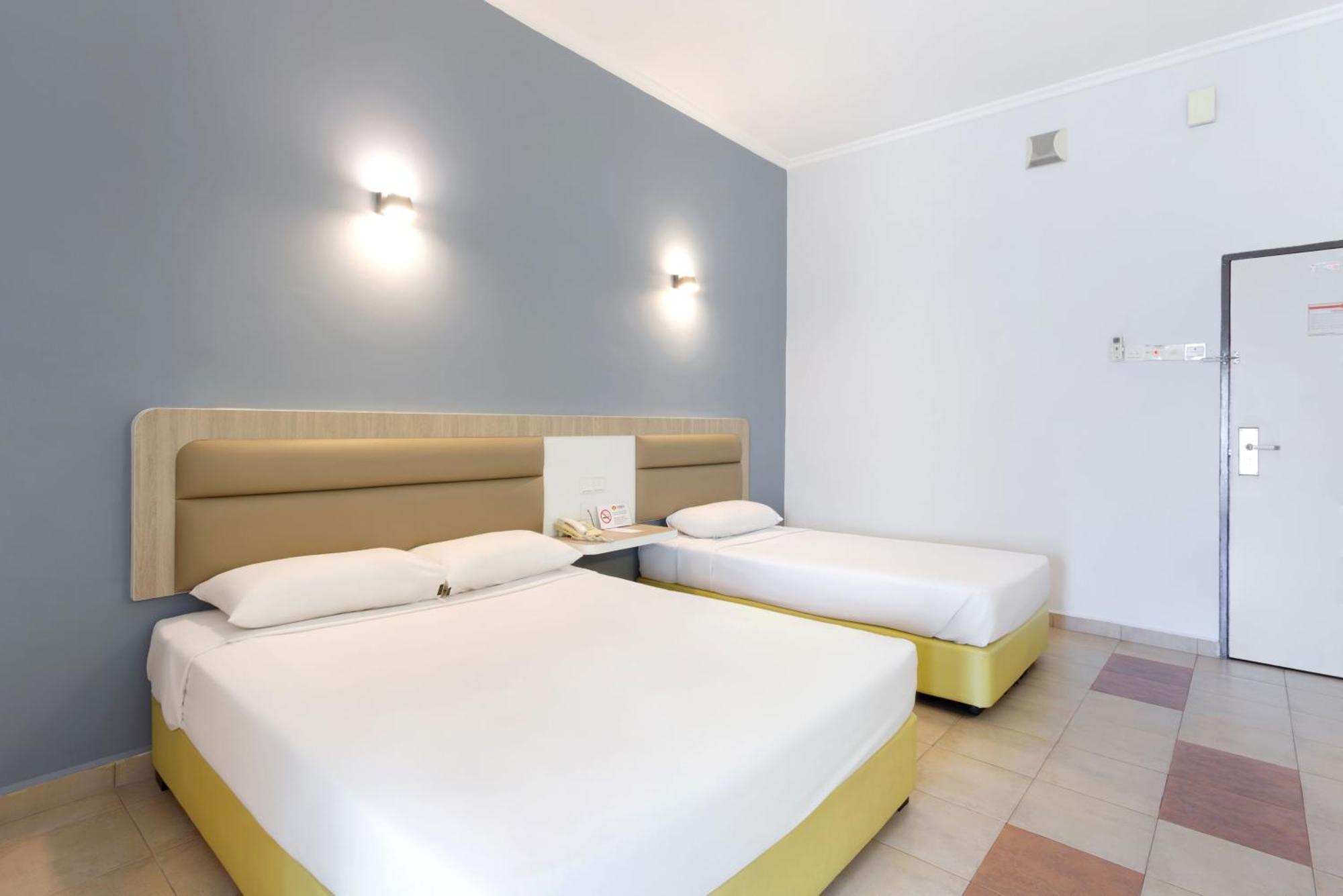 Kings Hotel Melaka מראה חיצוני תמונה