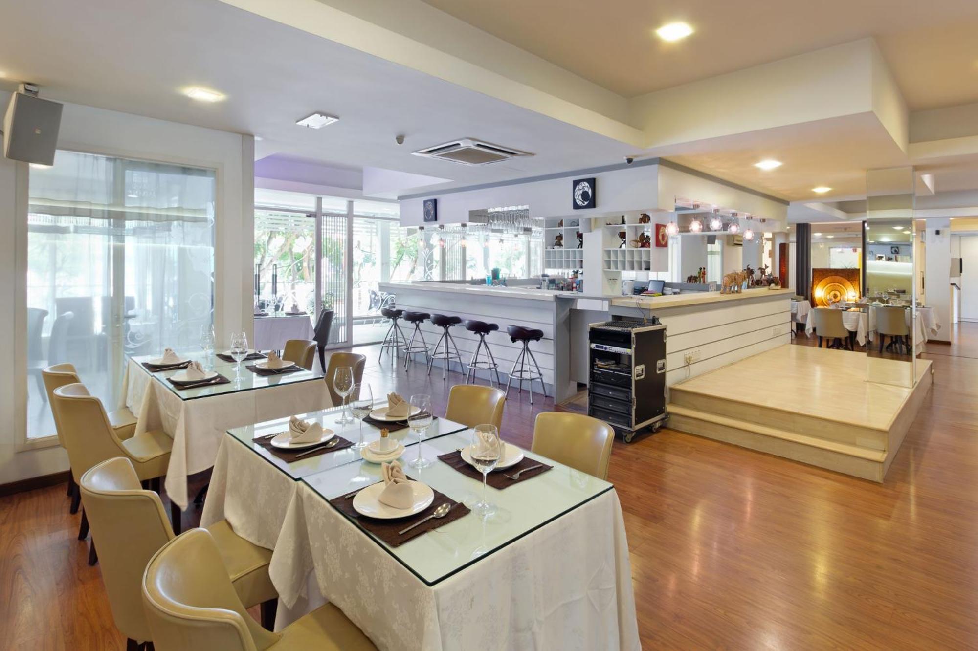 Kings Hotel Melaka מראה חיצוני תמונה