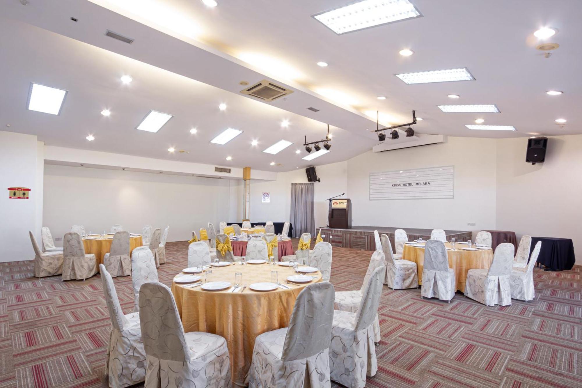 Kings Hotel Melaka מראה חיצוני תמונה