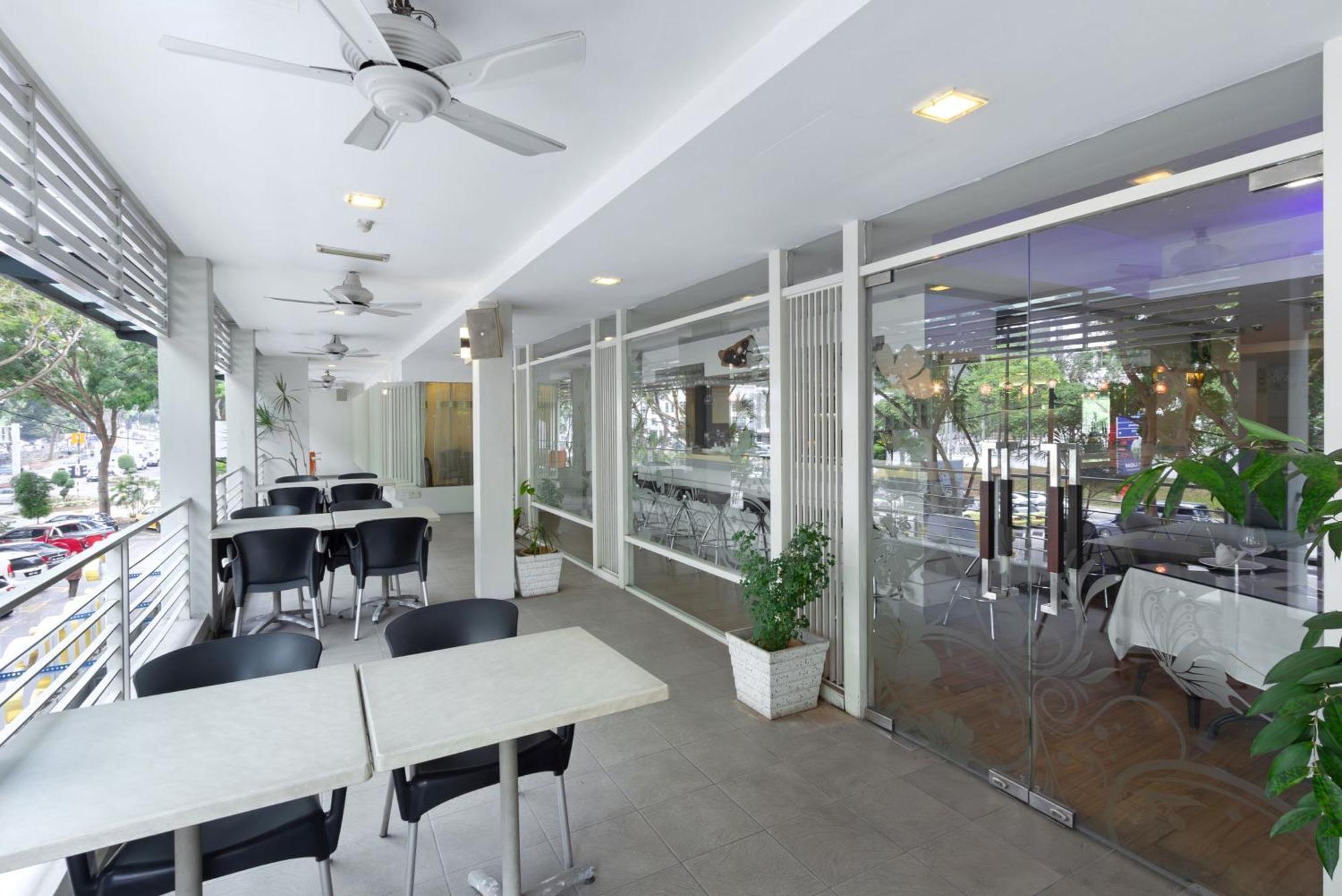 Kings Hotel Melaka מראה חיצוני תמונה