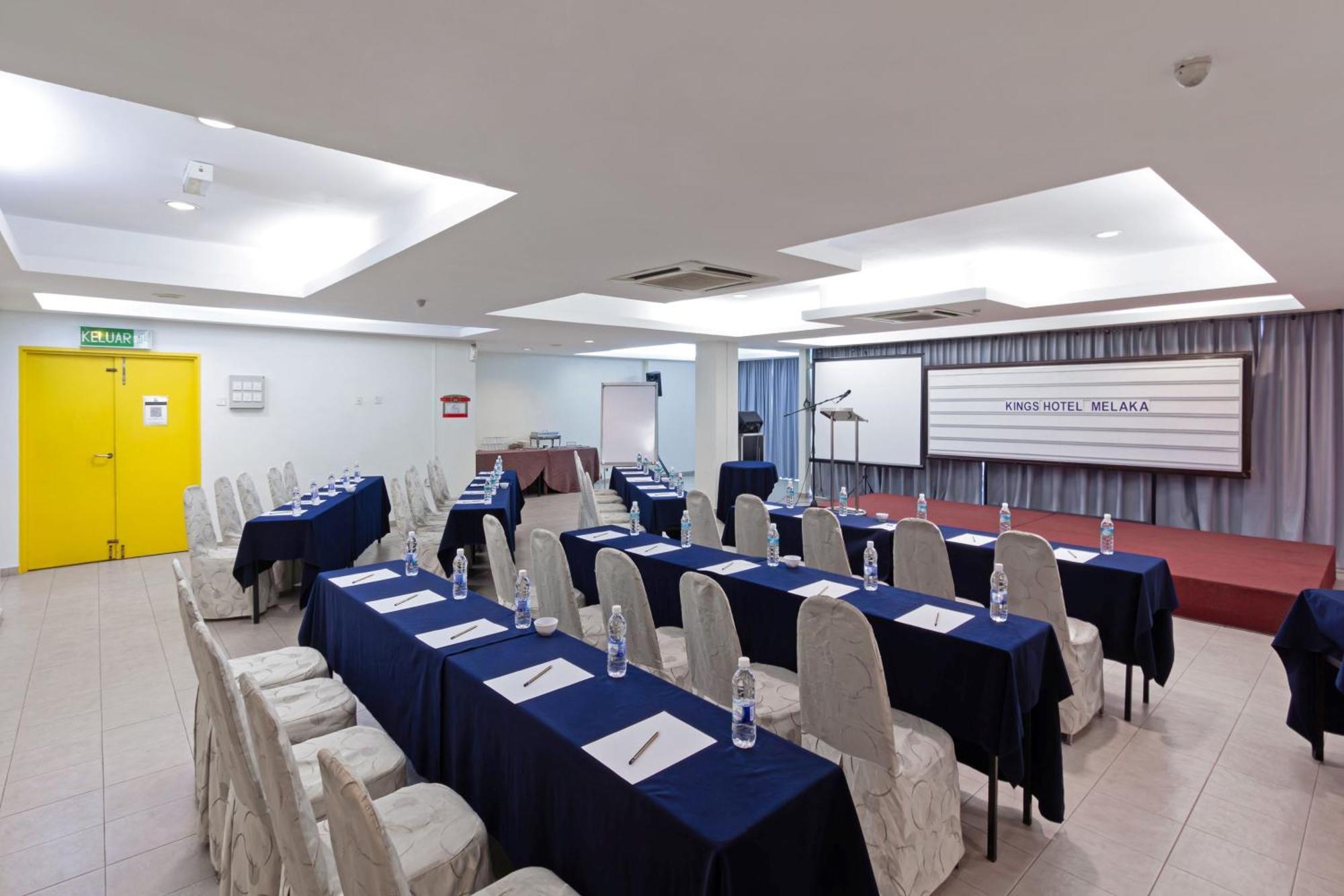 Kings Hotel Melaka מראה חיצוני תמונה